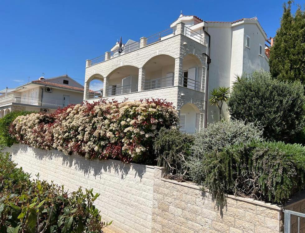 Villa Marta Apartmani تروغير المظهر الخارجي الصورة